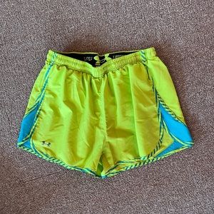 Under Armour Shorts Medium Women’s